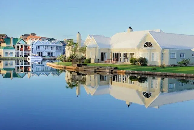 Ein luxuriöseres Zuhause außerhalb Deutschlands